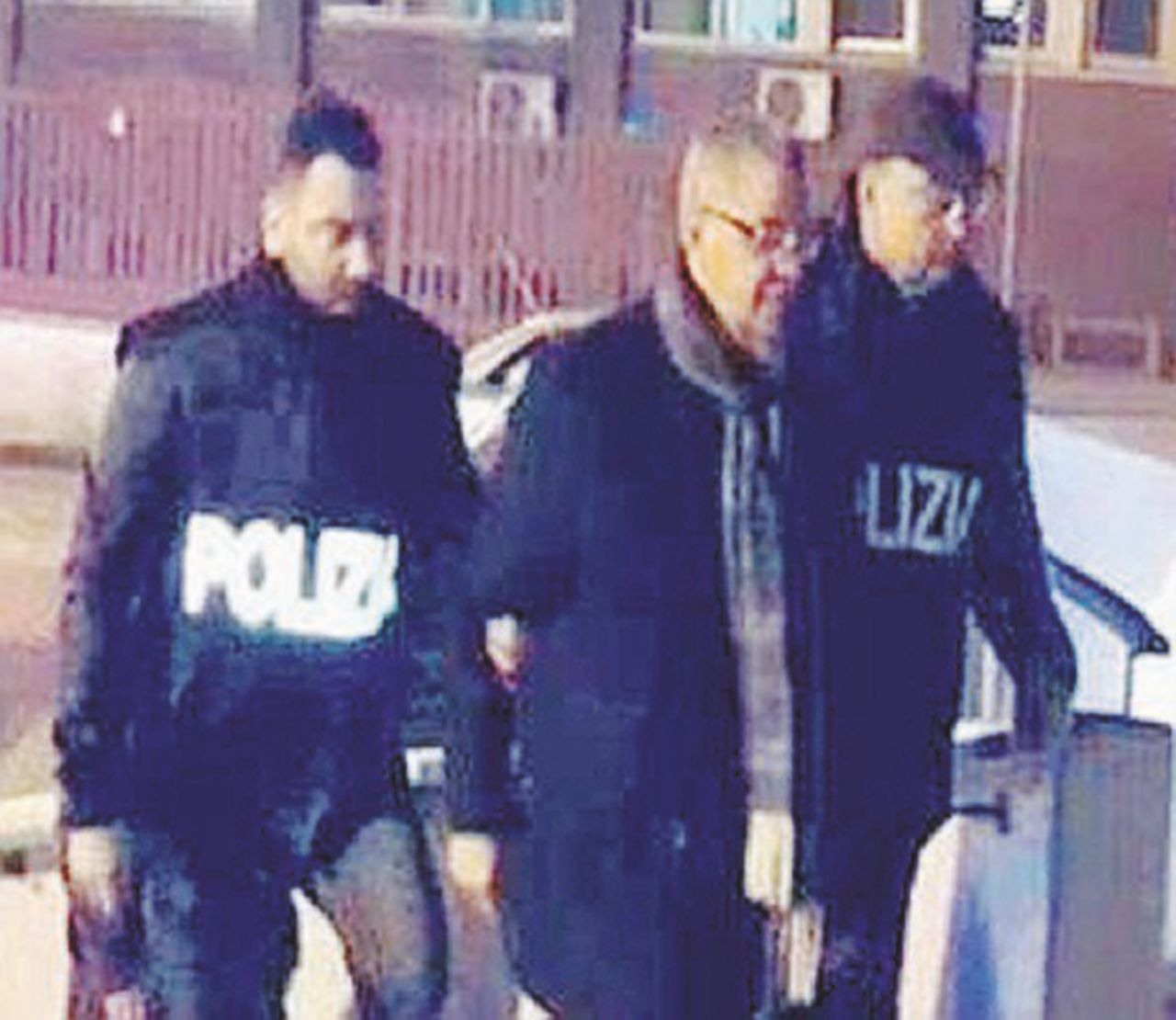 Bambini tra i 4 e i 10 anni indottrinati per l’Isis in Puglia: l’arrestato ospitò un jihadista