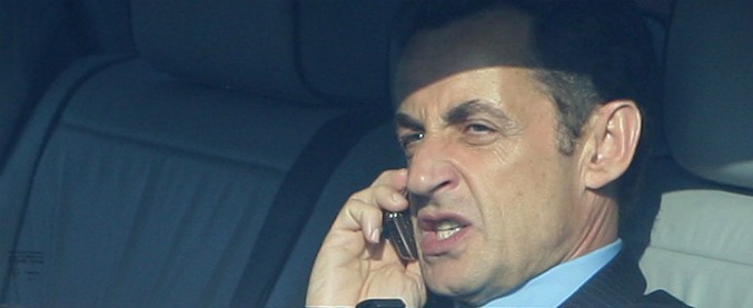 Sarkozy sotto inchiesta, la cerchia finanziaria che festeggiò l’ascesa all’Eliseo dell’ex avvocato di B. non ride più