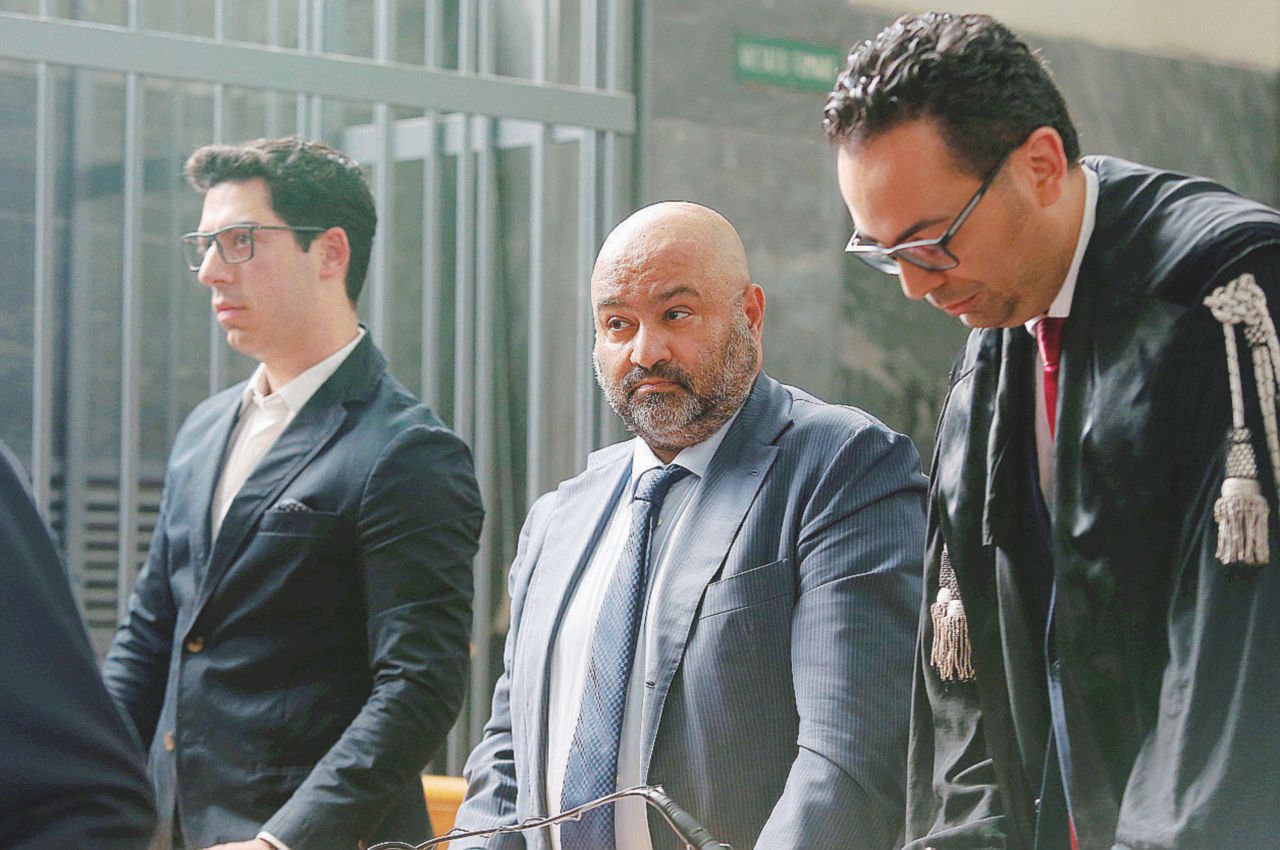 Copertina di “I soldi della Lega nei paradisi fiscali”. La Procura li cerca