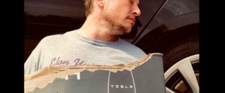 Copertina di Elon Musk, “Tesla in bancarotta”. Un pesce d’aprile profetico?