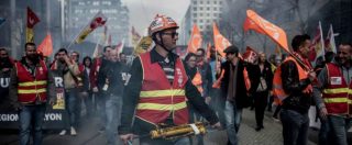 Copertina di Francia, sciopero dei ferrovieri contro la riforma di Macron: trasporti paralizzati e scontri durante la manifestazione
