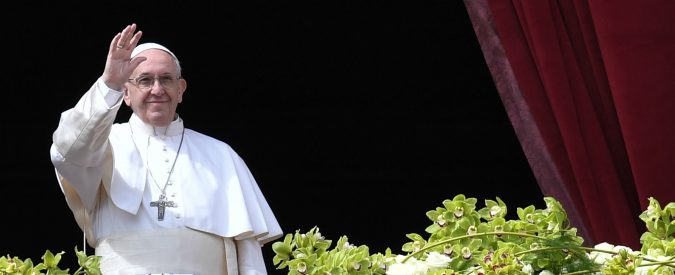 Papa Francesco, l’unico Pontefice che parla di casalinghe nell’omelia di Pasqua