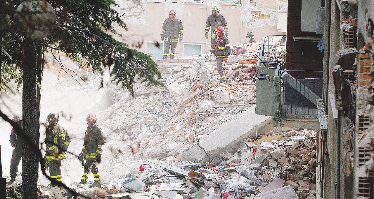 L’Aquila, gli errori sulle tasse post sisma: 350 aziende in rivolta L’Aquila, gli errori sulle tasse post sisma: 350 aziende in rivolta