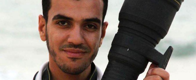 Gaza, è morto il giornalista ferito venerdì: centinaia di persone a funerali di Murtaja Gli Usa bloccano l’inchiesta dell’Onu