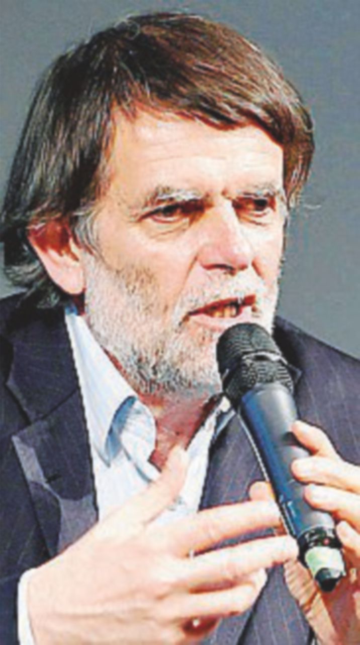 Jacopo Fo - Scrittore e regista teatrale Non facciano come nel 2013 e partano dalle cose più semplici