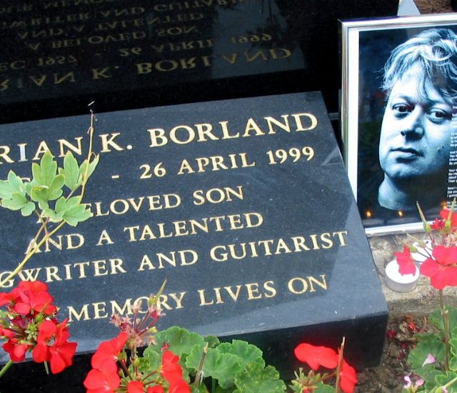Adrian Borland dei Sound, il ricordo di un grande artista