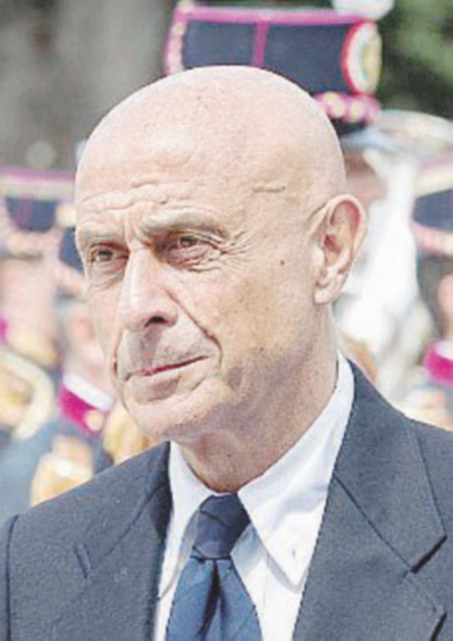 Minniti: “Mai così pochi reati negli ultimi dieci anni” Minniti: “Mai così pochi reati negli ultimi dieci anni”