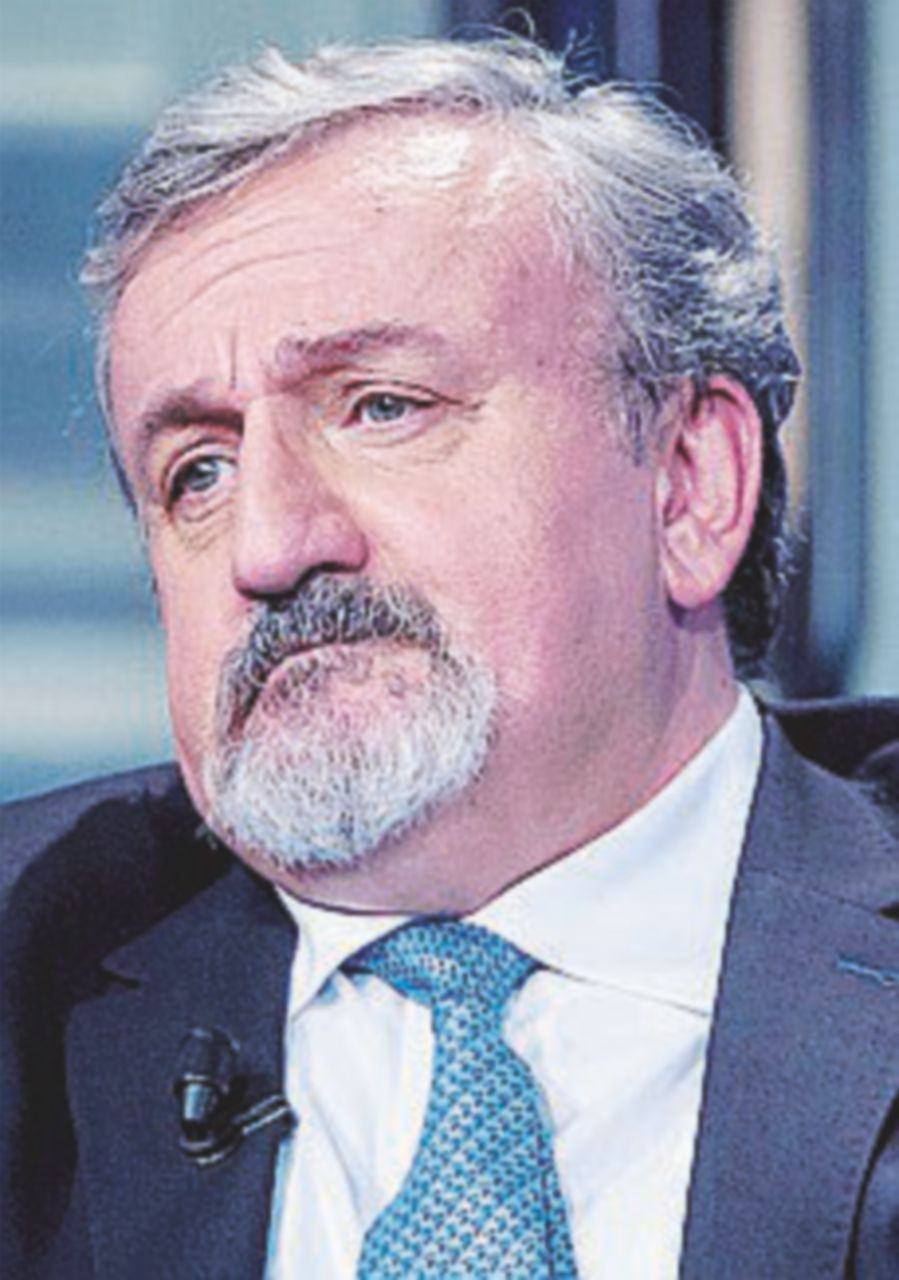 Copertina di Tap rifiuta il dibattito. E i No Tap contestano anche Emiliano