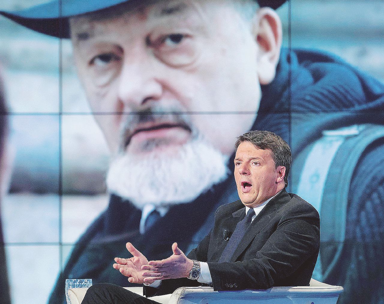 Inquirente - Il procuratore Pignatone, a sinistra Matteo e Tiziano Renzi Lotti, Tiziano e le soffiate a Consip Matteo Renzi interrogato dai pm