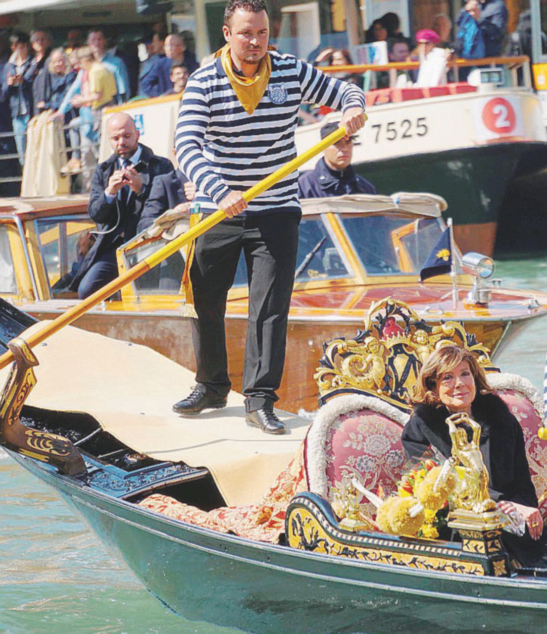 Gondola da “parada” - Alberti Casellati a Venezia - Ansa Finiti i tempi austeri, Casellati si fa la corte