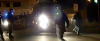 Copertina di No Tap, gli scontri nella notte a Melendugno. Oggi proteste davanti alla questura di Lecce per l’attivista arrestato