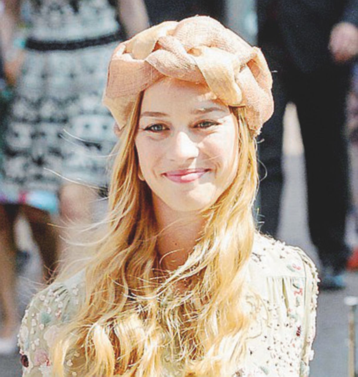 - Beatrice Borromeo - Ansa “Ha operato anche me, il ginocchio mi cede”