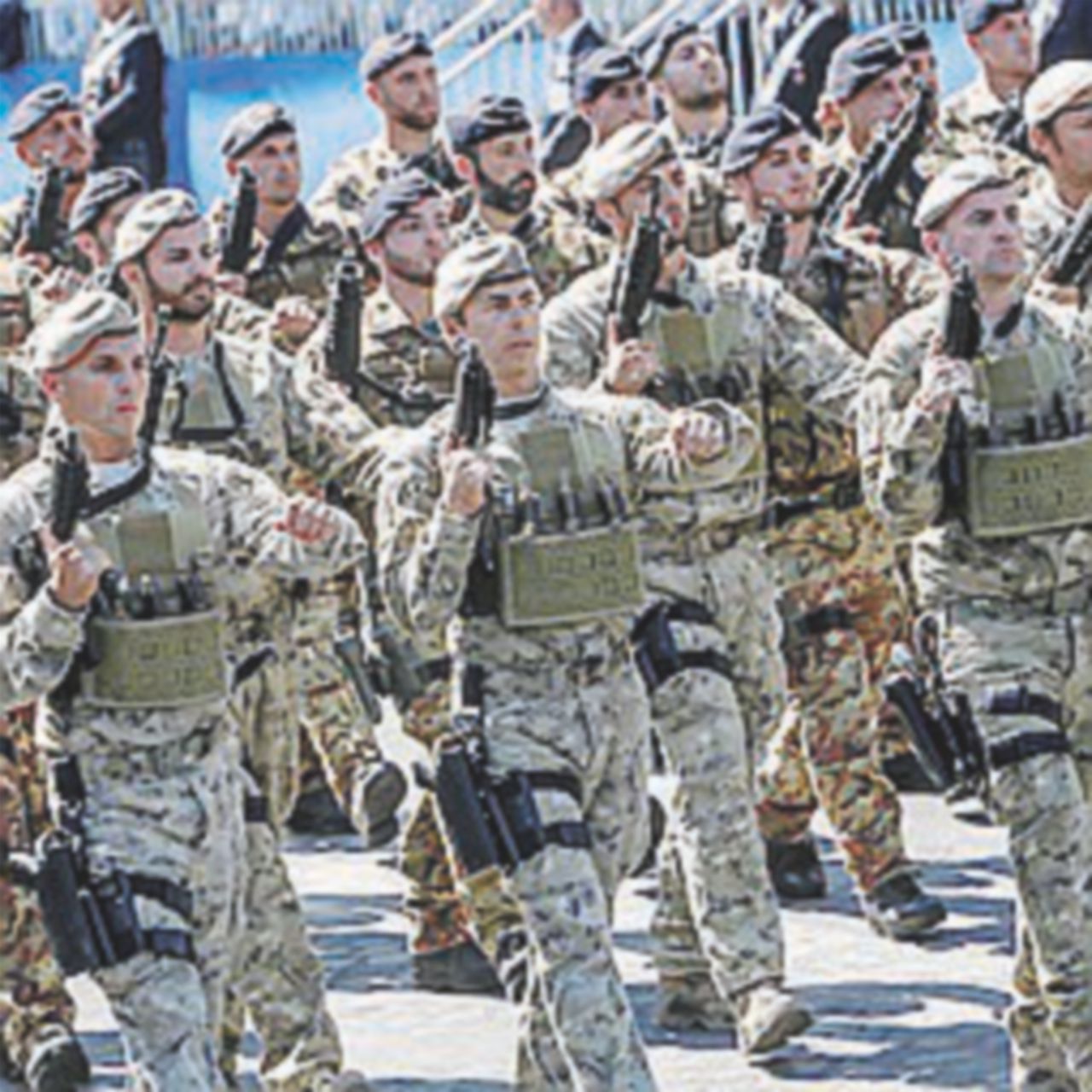La Consulta: anche i militari potranno farsi i sindacati La Consulta: anche i militari potranno farsi i sindacati