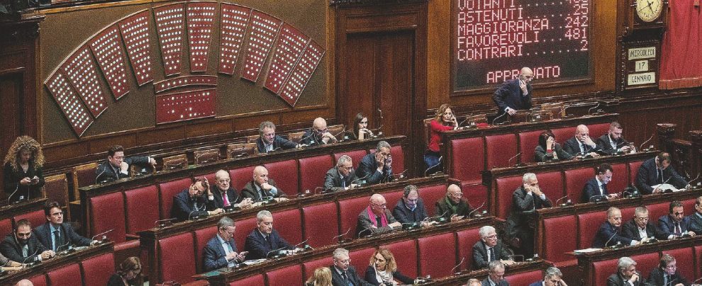Siria, Palazzo Chigi spera di non dover dare le basi Siria, Palazzo Chigi spera di non dover dare le basi