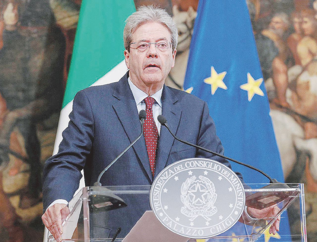 Come Berlino - Paolo Gentiloni, presidente del Consiglio dal dicembre 2016 - Ansa Gentiloni non va in battaglia, Salvini e Meloni contro i missili