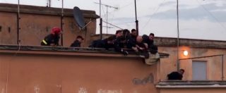 Copertina di Roma, tenta di suicidarsi e si lascia cadere nel vuoto: poliziotti lo afferrano al volo e lo salvano