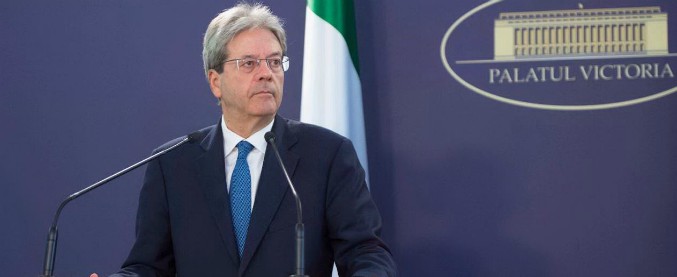 Governo, Gentiloni: “Serve una soluzione politica in tempi rapidi per l’Italia”