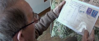 Copertina di Postino senza bici, la cartolina dal fronte ‘arriva’ 74 anni dopo. Il mittente ne ha 92: “Per mamma e papà”