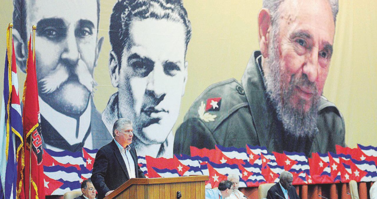 “La rivoluzione continua. No al capitalismo”