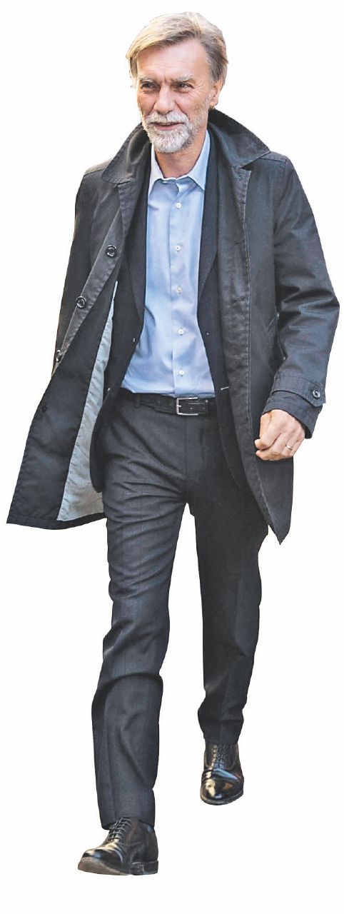 Il doppio lavoro di Graziano Delrio