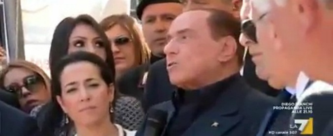 Copertina di Governo, Berlusconi: “Centrodestra con Pd e gruppo misto. Sui dem la vedo diversamente da Salvini e Meloni”