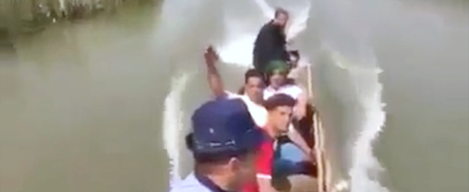 Copertina di Come fa una canoa a motore a prendere il volo con tutto l’equipaggio? La collisione è imperdibile