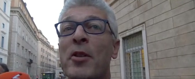 Copertina di Governo, Morra (M5s): “Disposti a cedere su Di Maio premier? Premiato da elettori, quando sarà il momento si ragionerà”