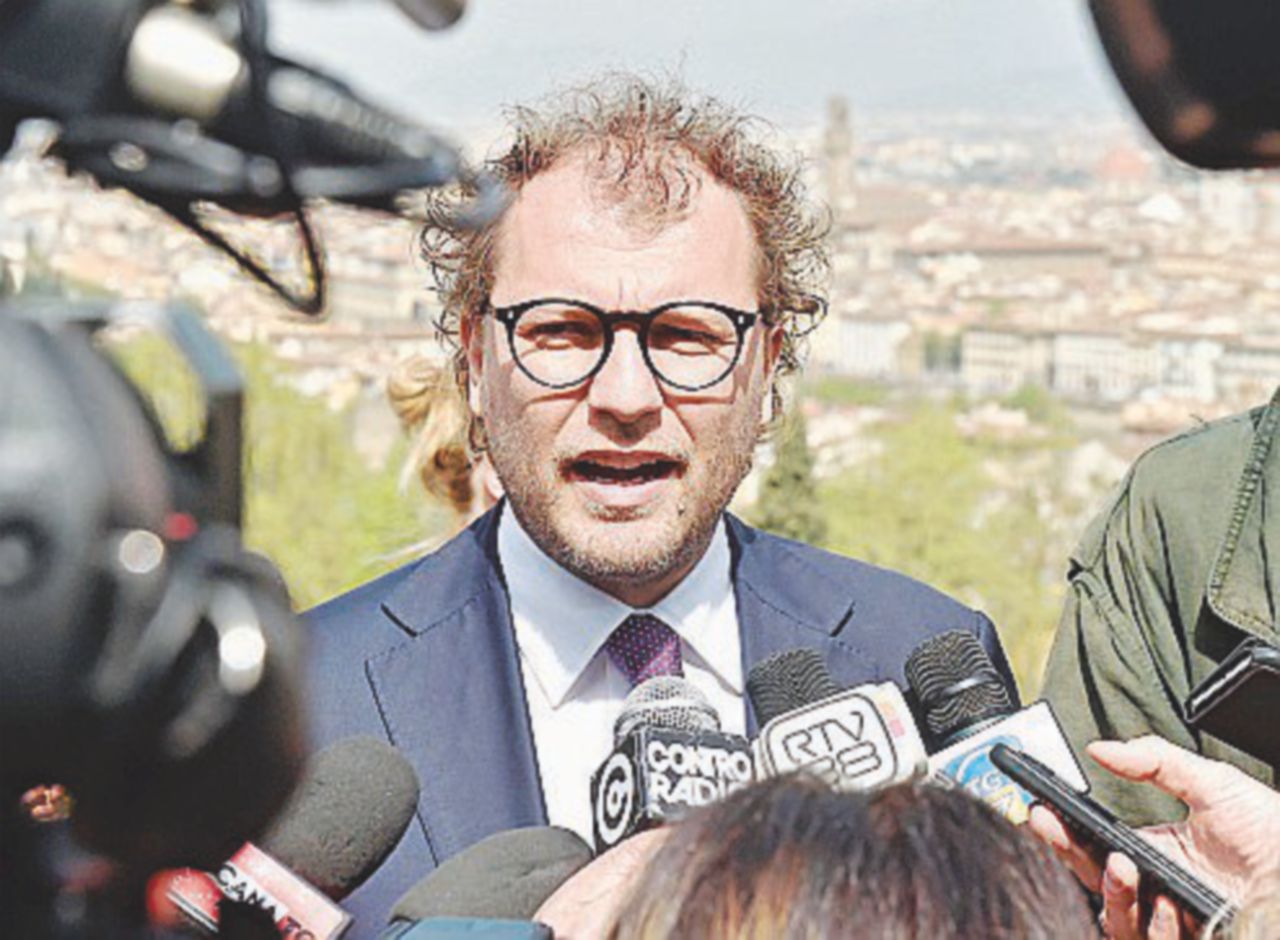 Apertura dei renziani: governo politico coi grillini, ma con un premier “terzo”