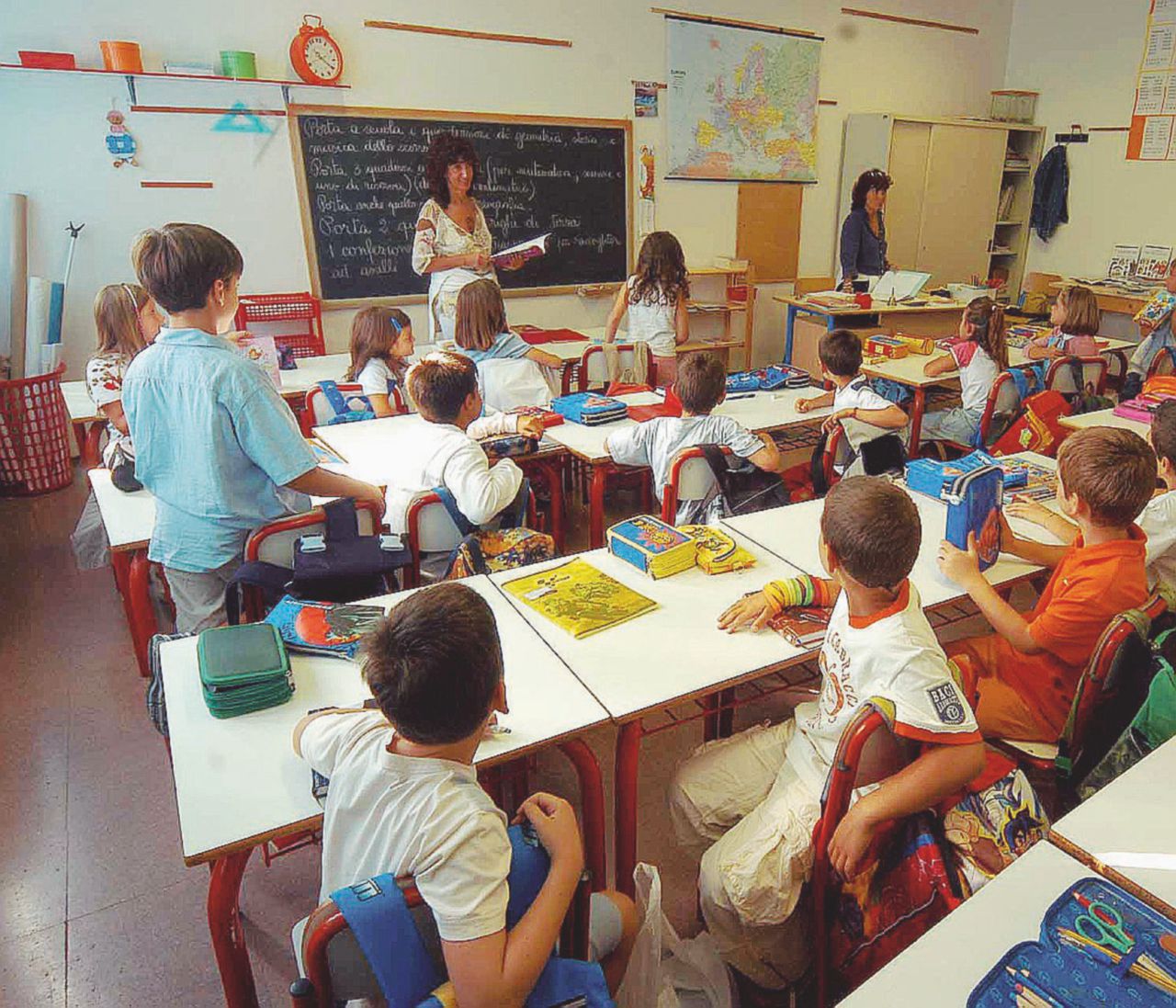Copertina di Agrigento, la Digos indaga sui maestri “finti” disabili