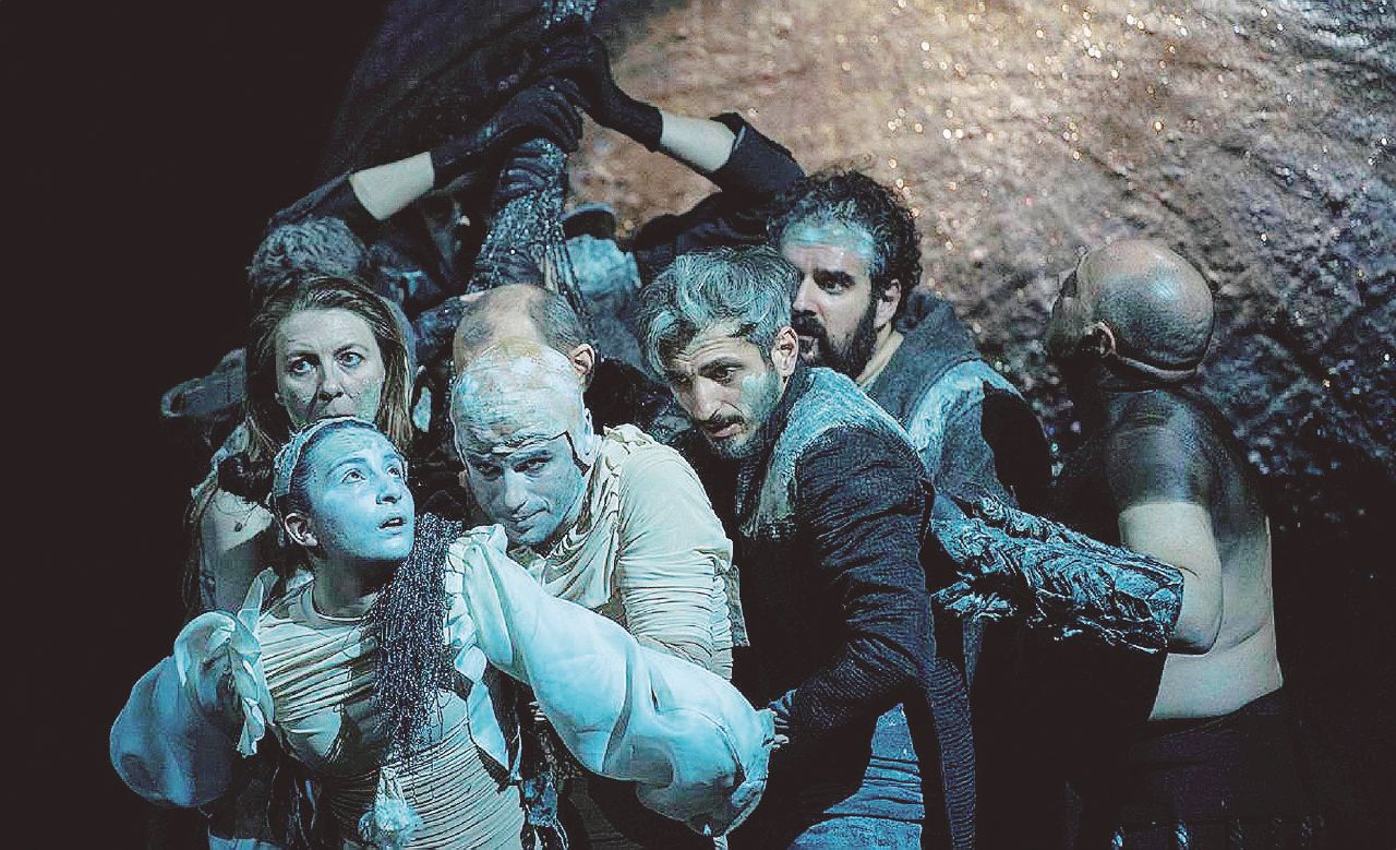 Copertina di La striscia di terra un po’ troppo cupa