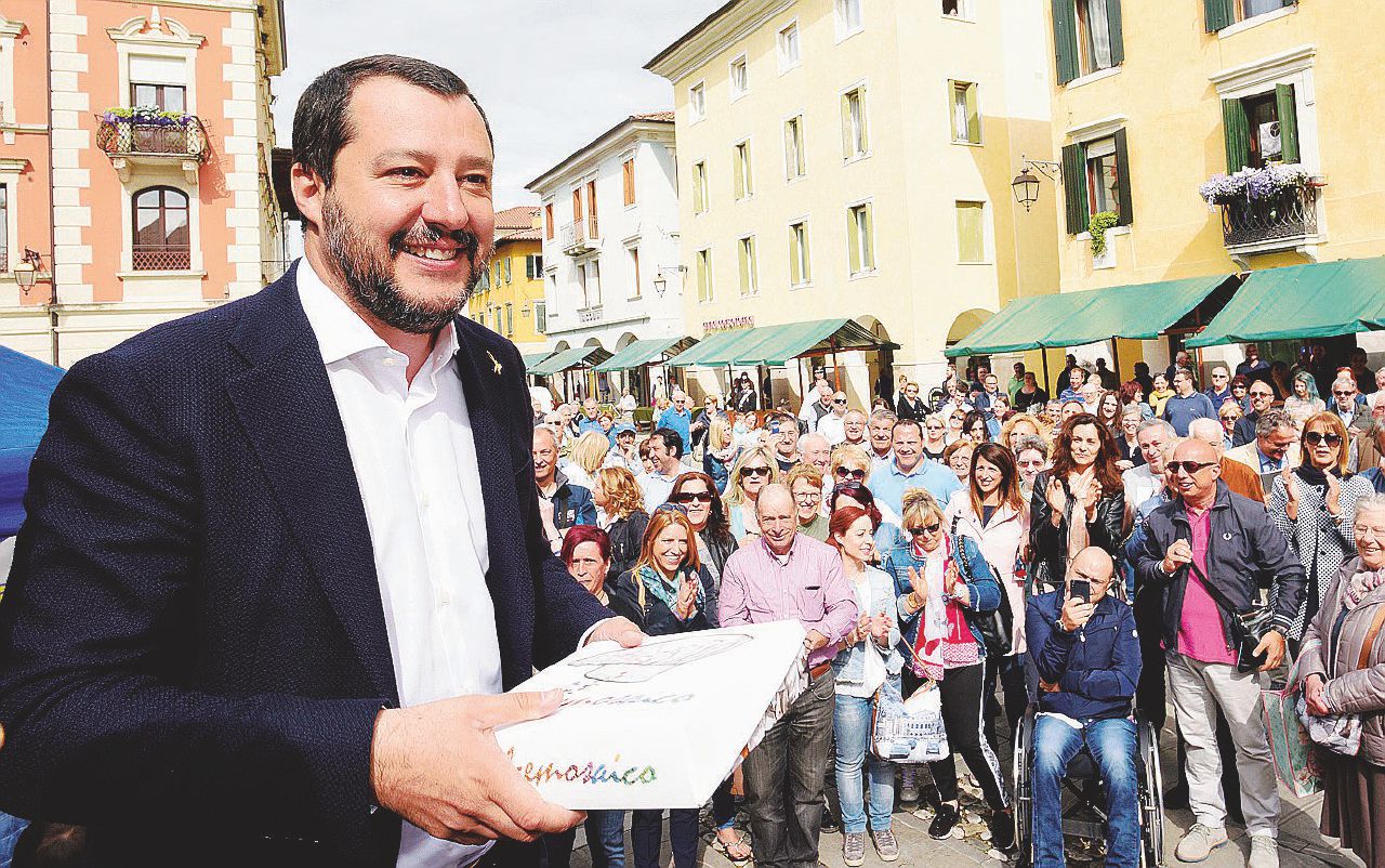 Salvini fa la mossa: “Elezioni subito, già entro l’estate”