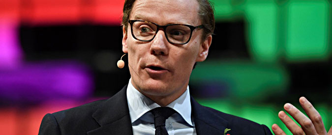 Game over per Cambridge Analytica. “Noi oggetto di accuse infondate”