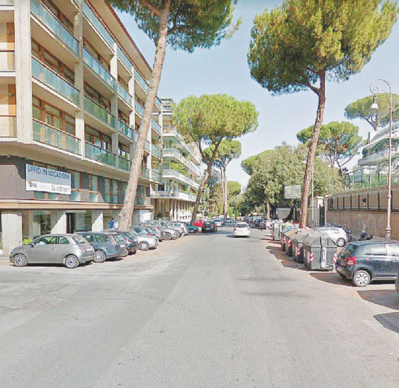 La strada nel quartiere Parioli dove viveva il 22enne - Ansa Parioli, metadone e la scritta: muore giovane nobile