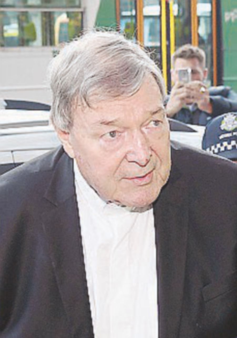 Pell rinviato a giudizio per pedofilia spera di tornare in Vaticano Pell rinviato a giudizio per pedofilia spera di tornare in Vaticano