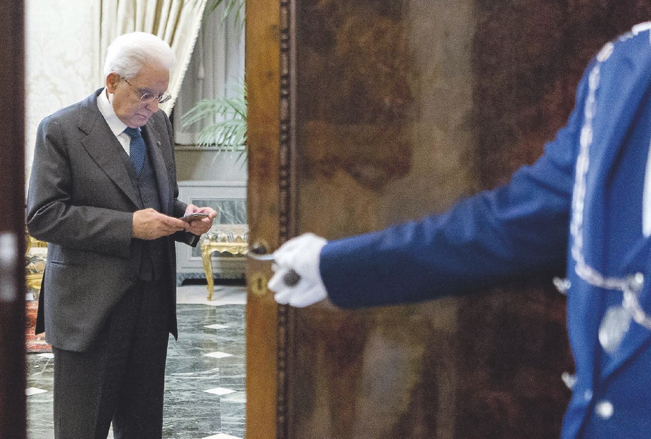 Copertina di Data del voto, l’ultima arma di Mattarella contro i partiti