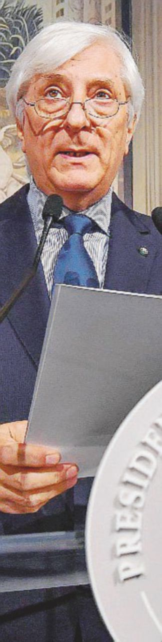 Super partes - Ugo Zampetti, segretario generale del Quirinale, è tra i papabili a guidare l’esecutivo di tutti - Ansa Il sudoku del presidente