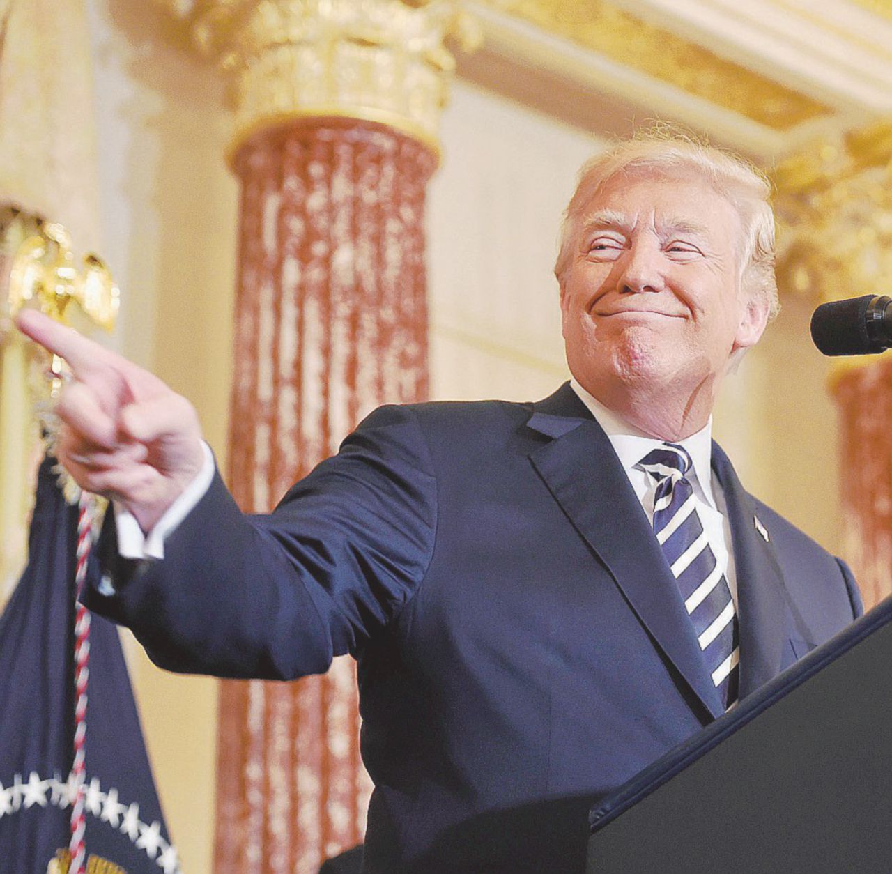Partita aperta - nelle foto il presidente Trump; l’ex procuratore e sindaco Rudy Giuliani; Stormy Daniels e il suo legale, Michael Avenatti - Ansa Giuliani, Stormy e le tante “verità” di The Donald