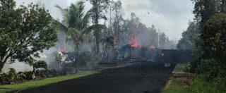 Copertina di Hawaii, terremoto di magnitudo 6.9 dopo l’eruzione del vulcano Kilauea: 10mila persone evacuate