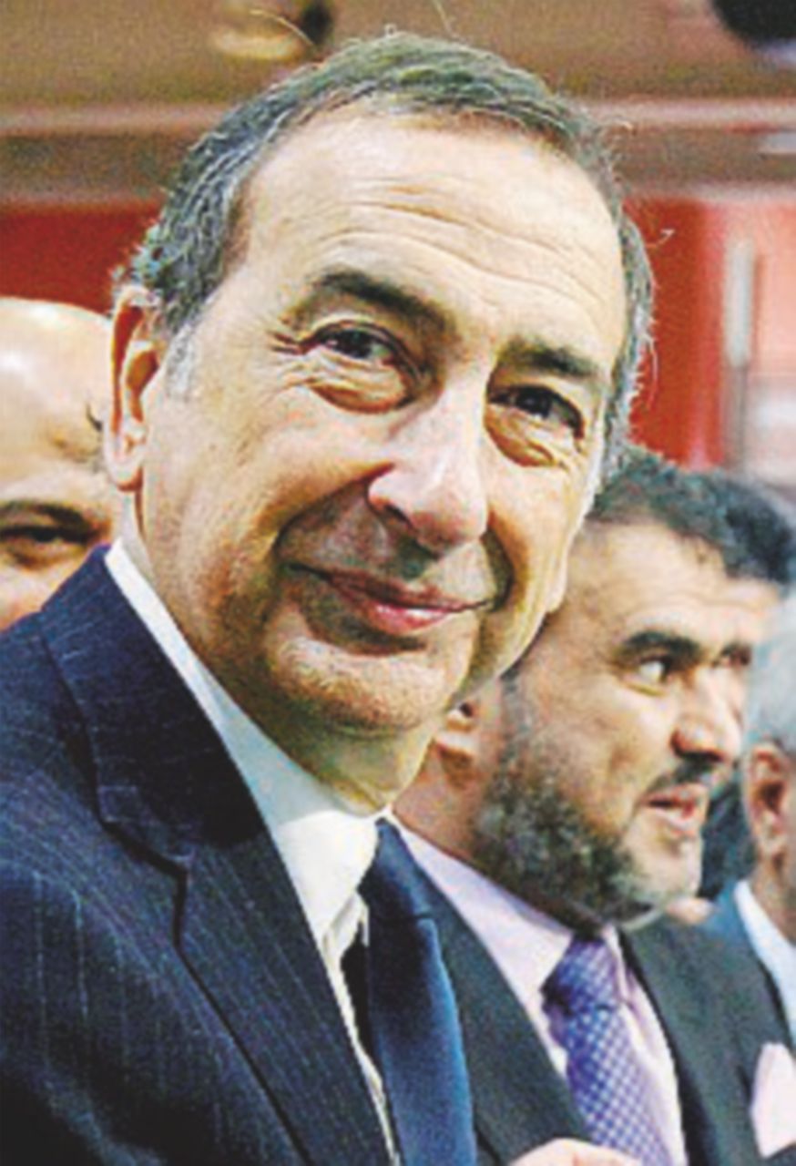 Il sindaco di Milano: “Dieci personalità per rialzare il partito” Il sindaco di Milano: “Dieci personalità per rialzare il partito”