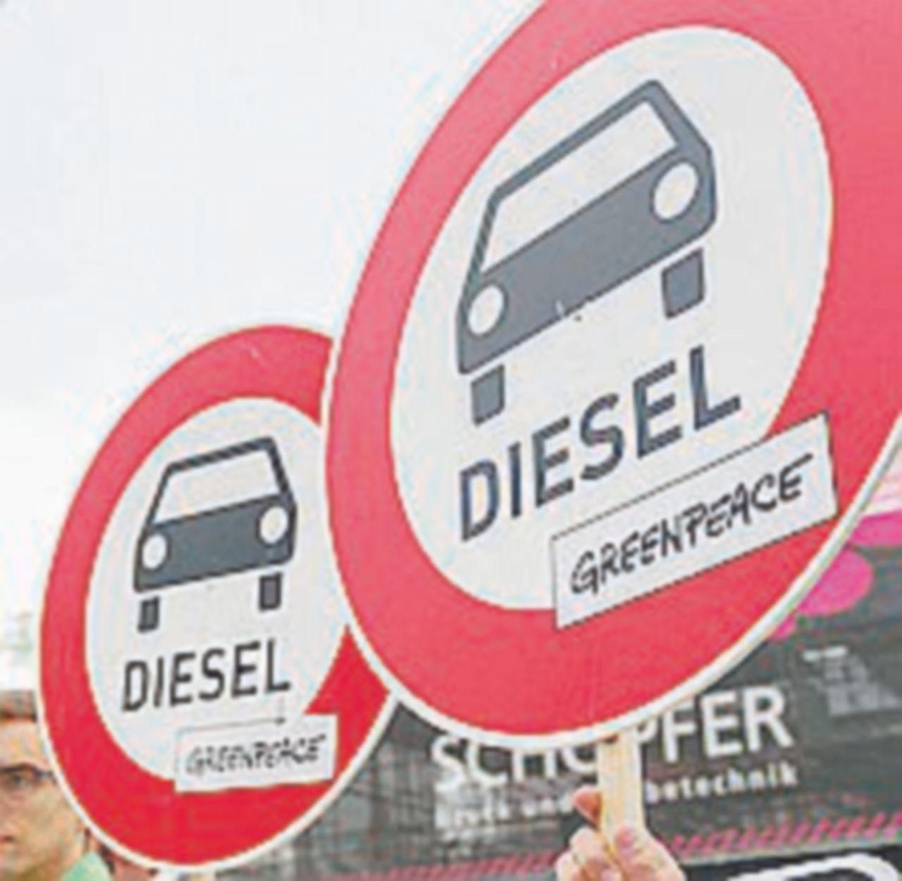 Copertina di Meno diesel in Europa, Germania a batteria