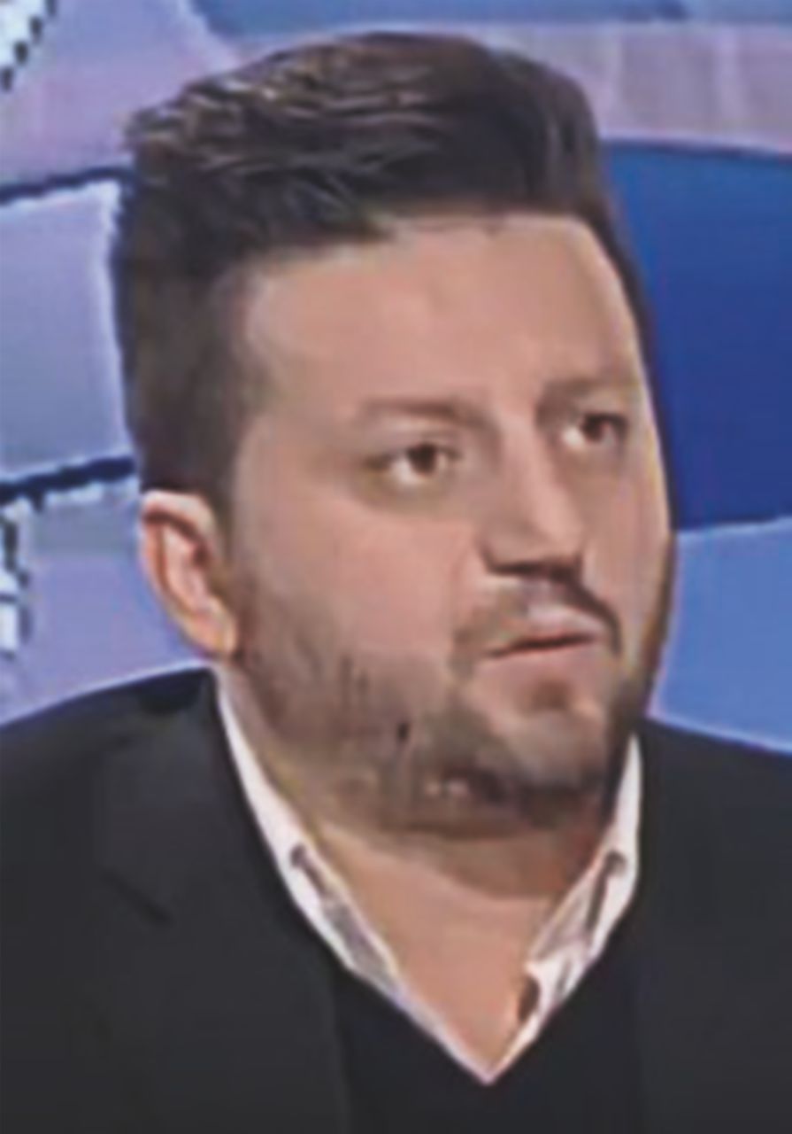 Torino, portavoce Appendino costretto a restuire 5.000 euro Torino, portavoce Appendino costretto a restuire 5.000 euro