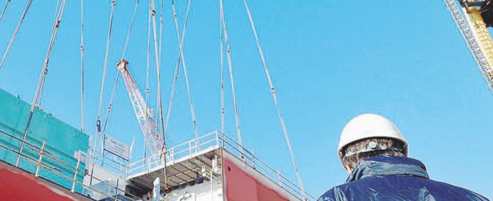 Schiacciato - Muore a 19 anni in Fincantieri - Ansa Studente 16enne, ferito grave durante lo stage