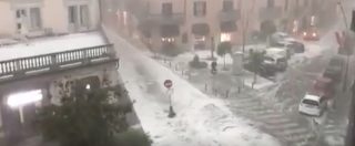 Copertina di Maltempo, violento nubifragio a nord di Milano. Acqua e grandine su Legnano: le strade sembrano dei fiumi