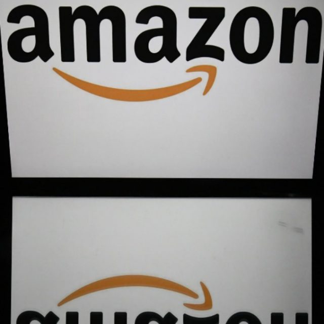 Amazon lancia le ‘case intelligenti’ (ma c’è il timore che gli assistenti digitali possano spiare le conversazioni)