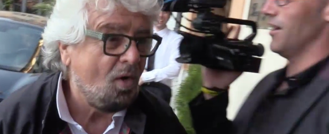 Copertina di M5S, Grillo: “Mio compito terminato con Movimento al governo? State scherzando?”. Lo raggiungono Casaleggio e Di Maio