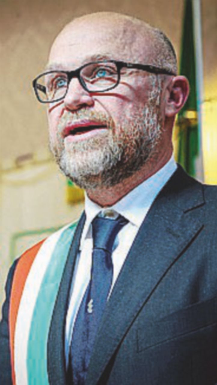 Filippo Nogarin - Eletto sindaco di Livorno l’11 giugno 2014 - LaPresse L’anti-Nogarin è un ex grillino. E per il 2019 cresce la Lega