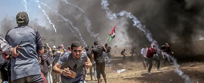 Gaza, “61 morti: c’è bimba di 8 mesi”. Turchia espelle ambasciatore di Israele e Usa bloccano inchiesta dell’Onu