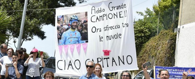 Il Giro d’Italia passa da Filottrano e ricorda Michele Scarponi. E con lui tutti i ciclisti vittime della strada