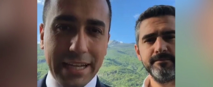 Copertina di Governo, Di Maio: “La formazione del governo è alle porte. Il primo provvedimento? Spero il taglio ai vitalizi”