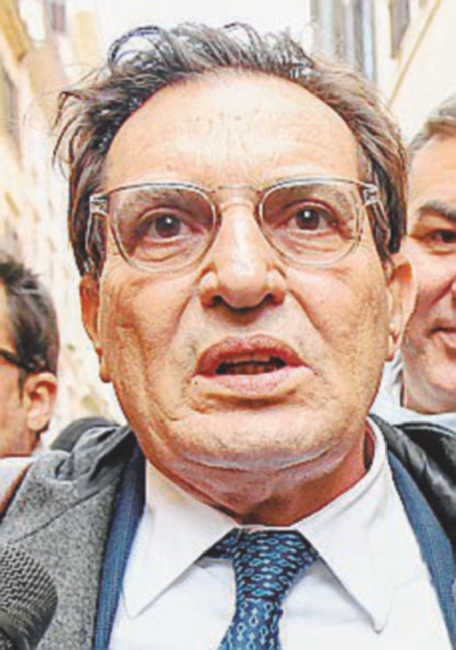 Crocetta si difende: “Sono vittima di un sistema” Crocetta si difende: “Sono vittima di un sistema”